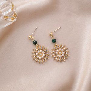 ✨NEW!✨~Gold Flower Crystal Wheel Dangle Earrings!~